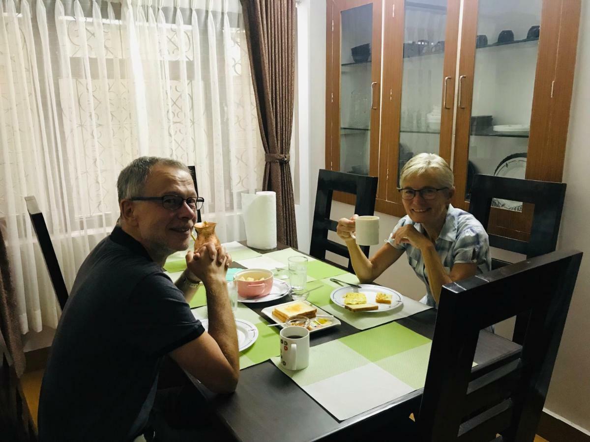 The Majestic Bed & Breakfast Катманду Экстерьер фото